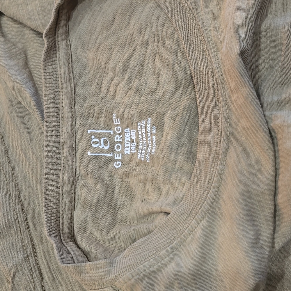 Tan Short Sleeve Casual Tee with Relaxed Fit, with Pocket
